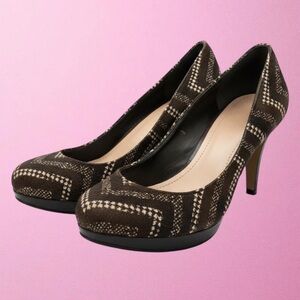 VINCE CAMUTO🎀Brown&Ivory TweedHeels🎀ChicTexture🎀VersatileStatementShoe🎀OnTrend!!